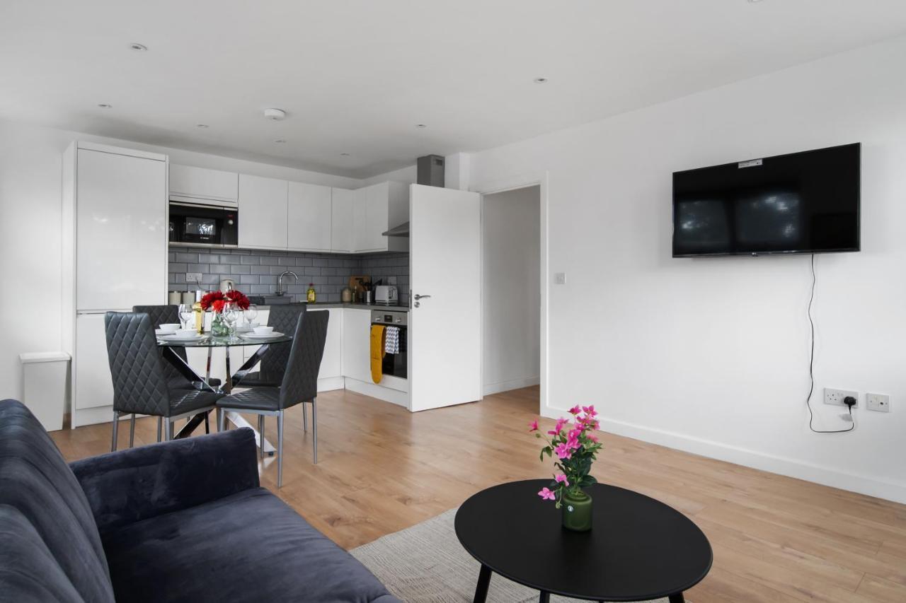 Livestay-Modern Apartments Building In Aylesbury Aylesbury  Exteriér fotografie