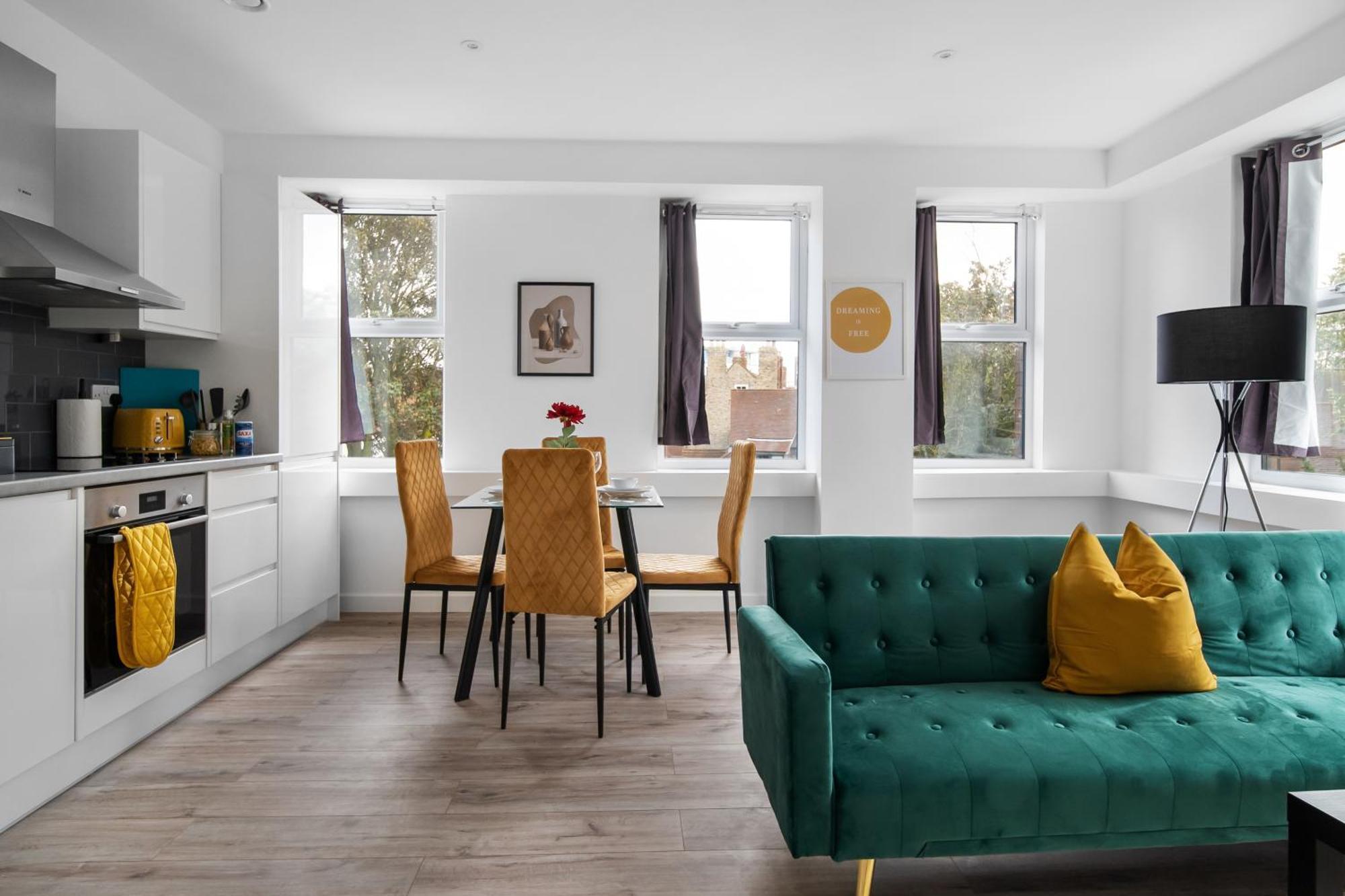 Livestay-Modern Apartments Building In Aylesbury Aylesbury  Exteriér fotografie